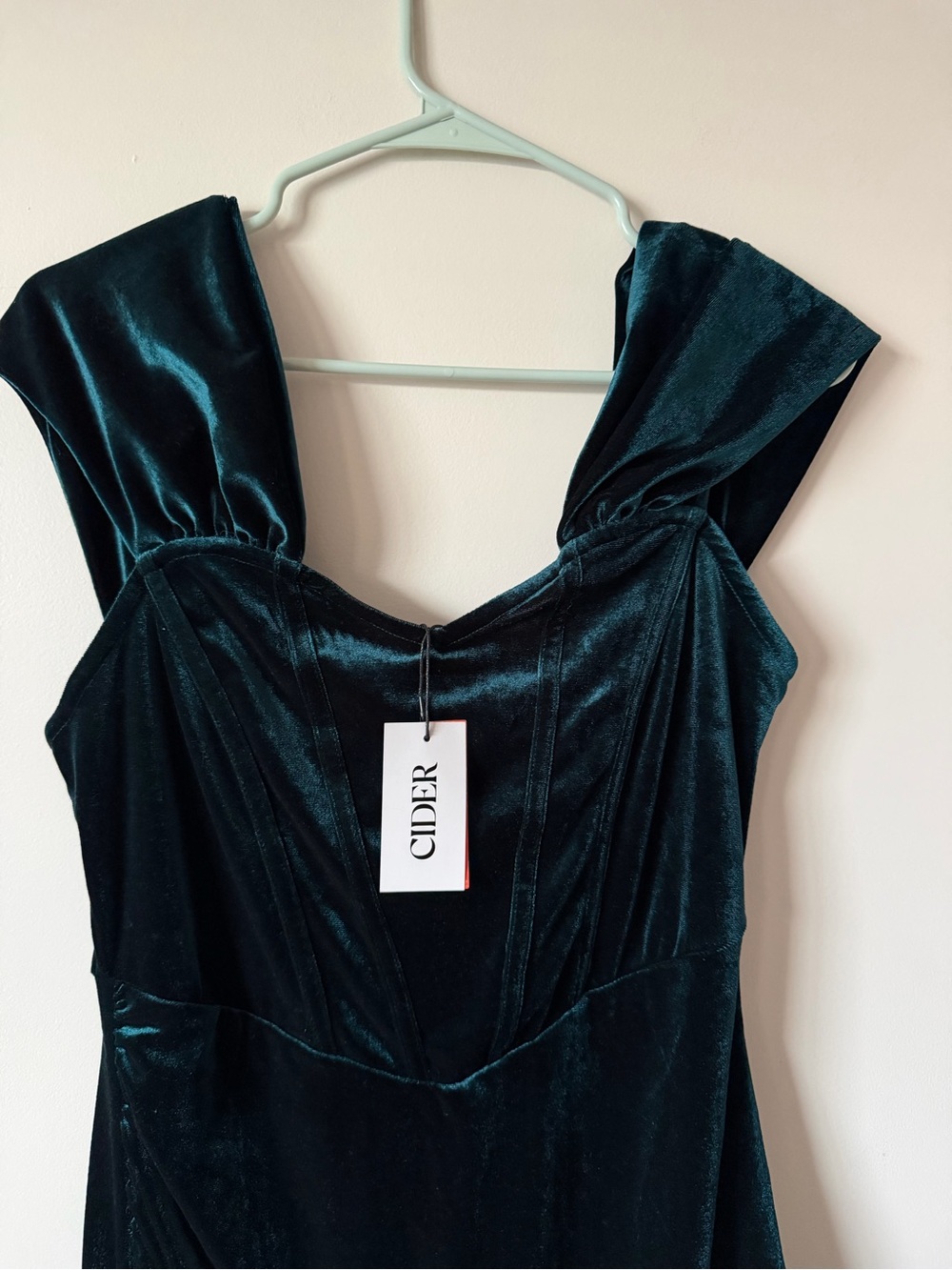 Cider Deep Emerald Velvet Midi Dress - Picture 2 of 5